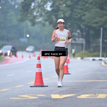 Runner Photo 7029940