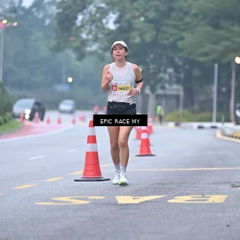 Runner Photo 7029958
