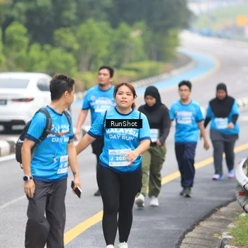 Runner Photo 7029972