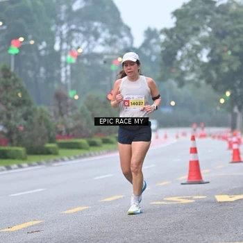 Runner Photo 7029974