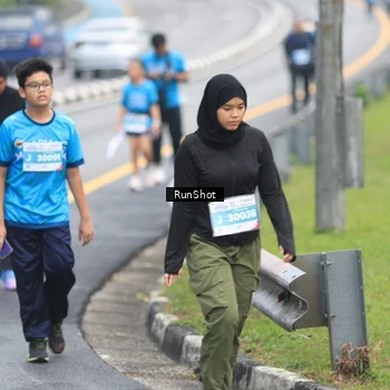 Runner Photo 7029990