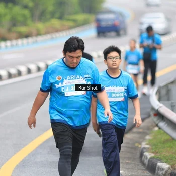 Runner Photo 7030005