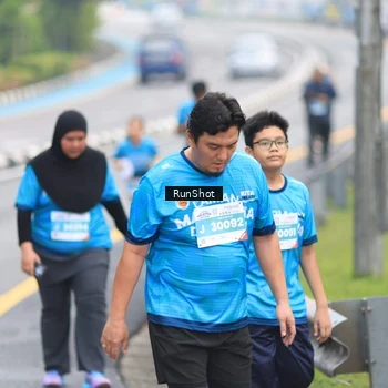 Runner Photo 7030010