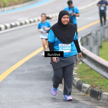 Runner Photo 7030024