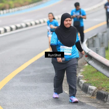 Runner Photo 7030029