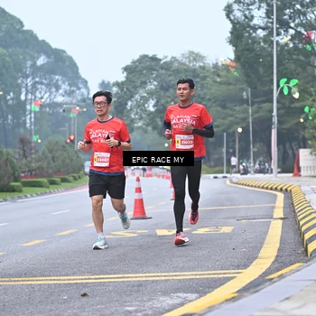 Runner Photo 7030031
