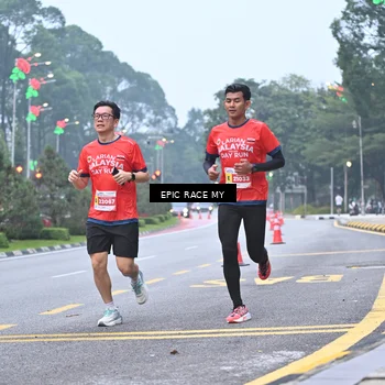 Runner Photo 7030044