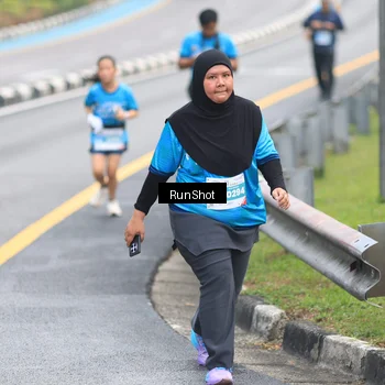 Runner Photo 7030045