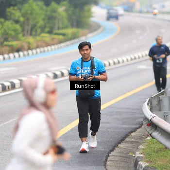 Runner Photo 7030046