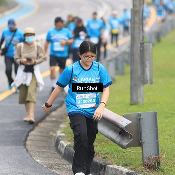 Runner Photo 7030050