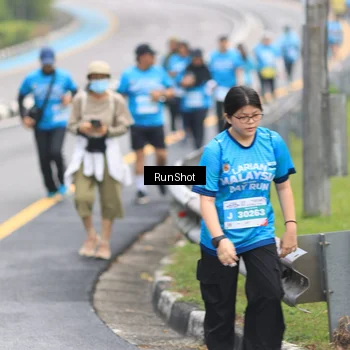 Runner Photo 7030060