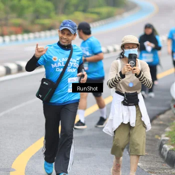 Runner Photo 7030072