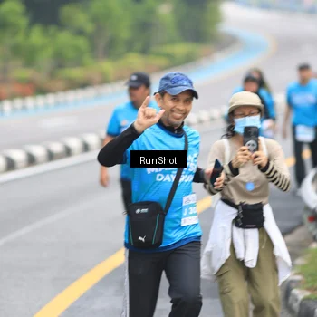 Runner Photo 7030077