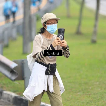 Runner Photo 7030081