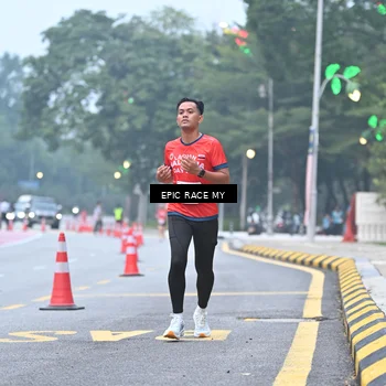 Runner Photo 7030082
