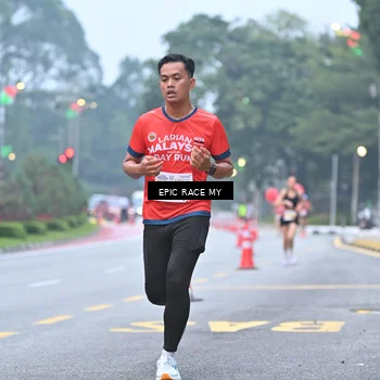 Runner Photo 7030092