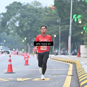 Runner Photo 7030098