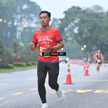 Runner Photo 7030110