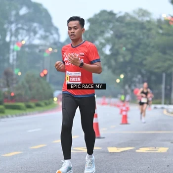 Runner Photo 7030111