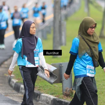 Runner Photo 7030117