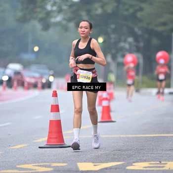 Runner Photo 7030128