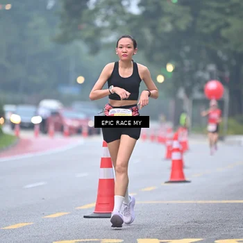 Runner Photo 7030138