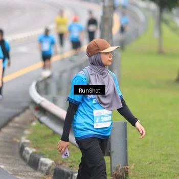 Runner Photo 7030142
