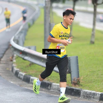 Runner Photo 7030143