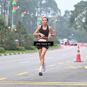 Runner Photo 7030150