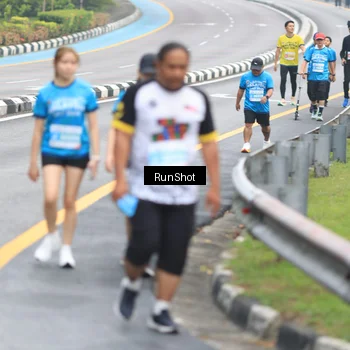 Runner Photo 7030152