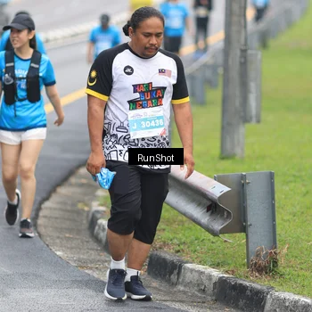 Runner Photo 7030158