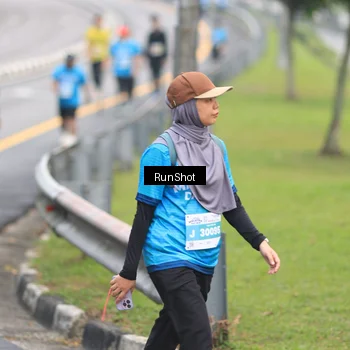 Runner Photo 7030160