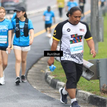 Runner Photo 7030161
