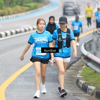 Runner Photo 7030166