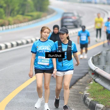Runner Photo 7030168