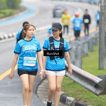 Runner Photo 7030179