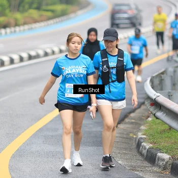 Runner Photo 7030180