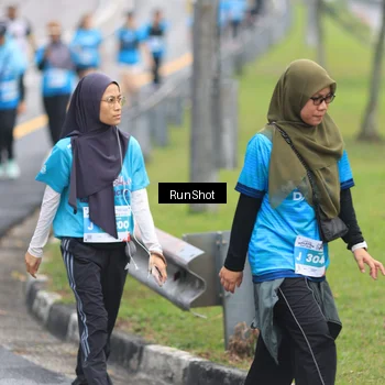 Runner Photo 7030187