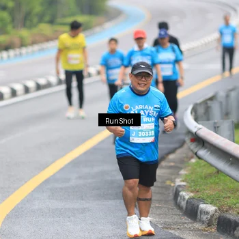 Runner Photo 7030195
