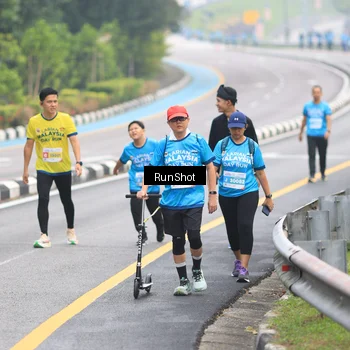 Runner Photo 7030209