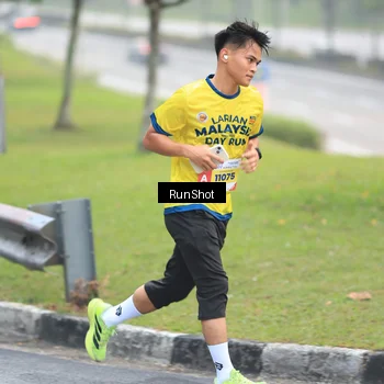Runner Photo 7030210