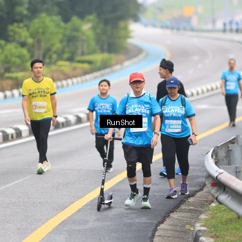 Runner Photo 7030221