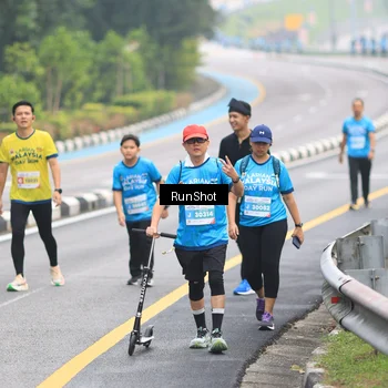 Runner Photo 7030228