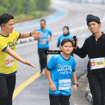 Runner Photo 7030245