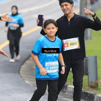 Runner Photo 7030249