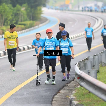 Runner Photo 7030251