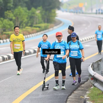 Runner Photo 7030252