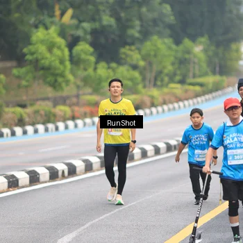 Runner Photo 7030254