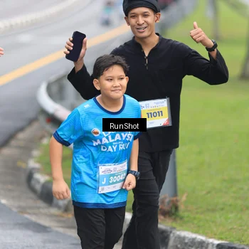 Runner Photo 7030261