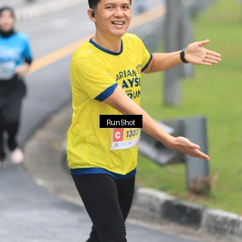 Runner Photo 7030273